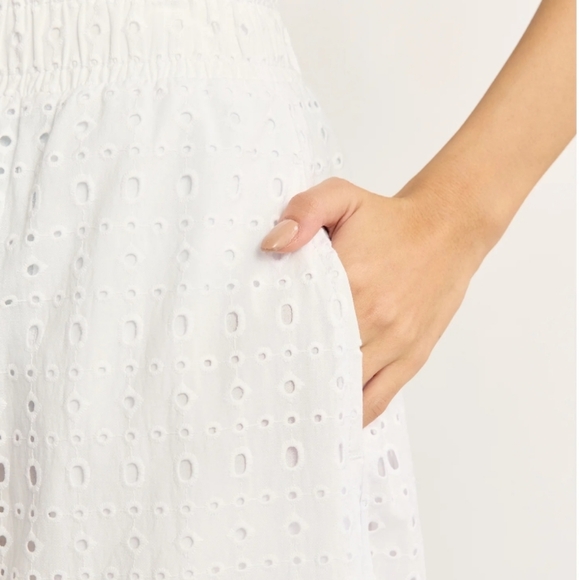 Time and Tru Woman's Cotton Eyelet Tiered Midi Skirt with Elastic Waistband - Picture 3 of 6